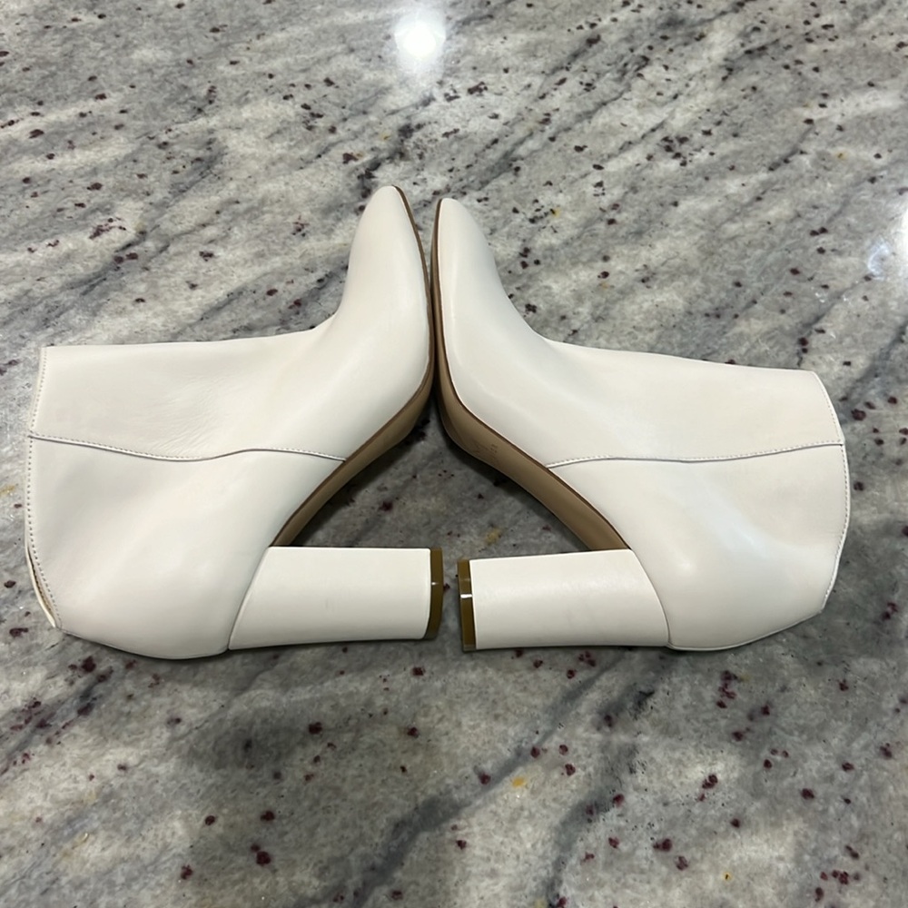 Marc Fisher Unno Pointed Toe Bootie In White Size… - image 7